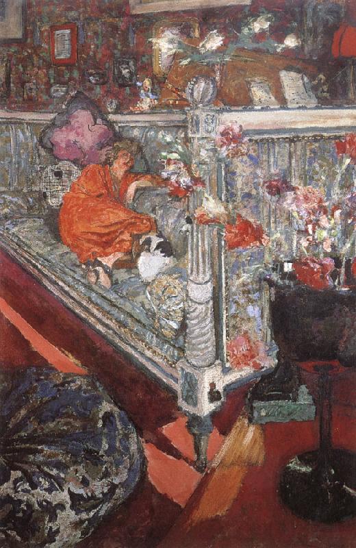 Edouard Vuillard Watts, in her sofa
